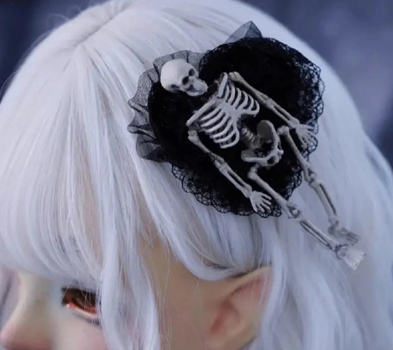 Skelly Hairpin