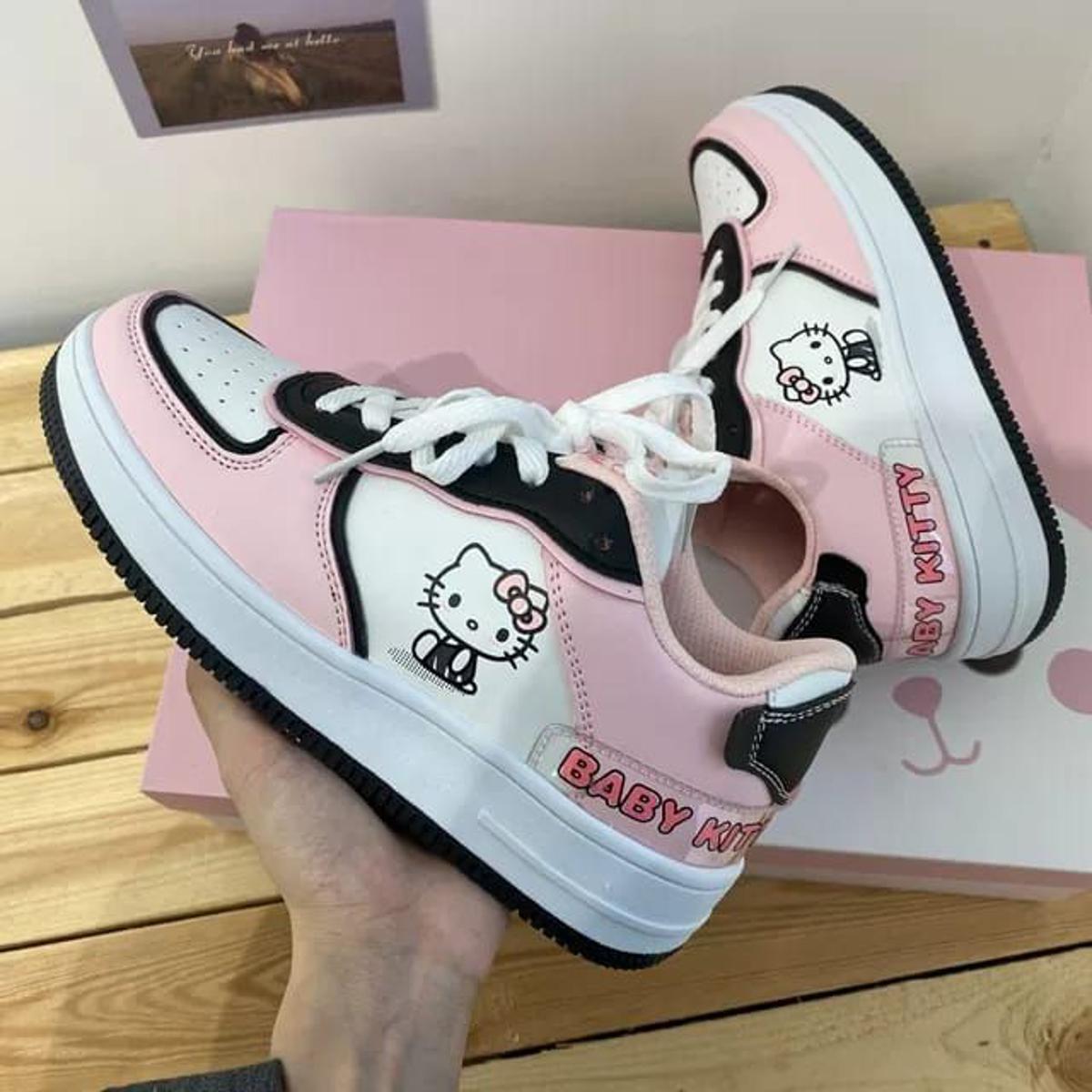 Kawaii Sneaker