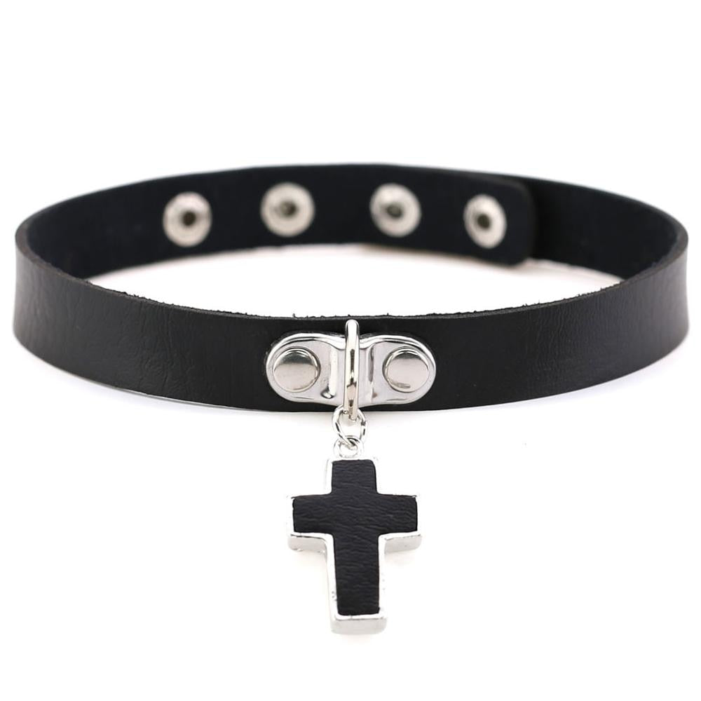 Morticia Choker