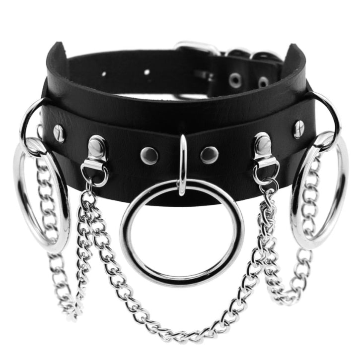 Morticia Choker