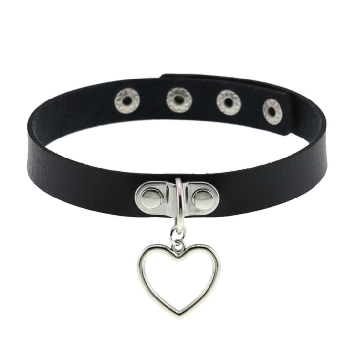 Morticia Choker